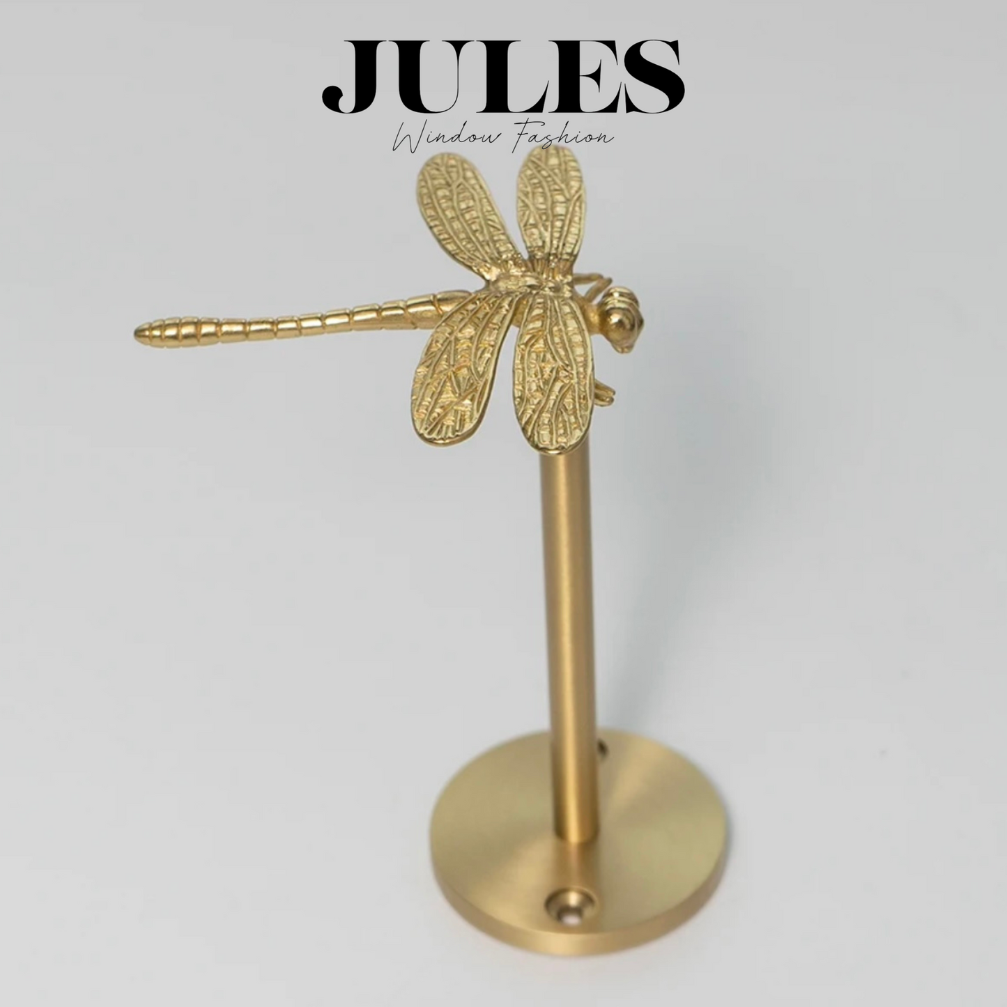 אוחז וילון עם סיומת שפירית