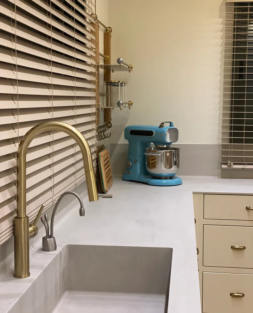 תריס ונציאני 100% עץ טבעי שלבים עבים 5 ס”מ