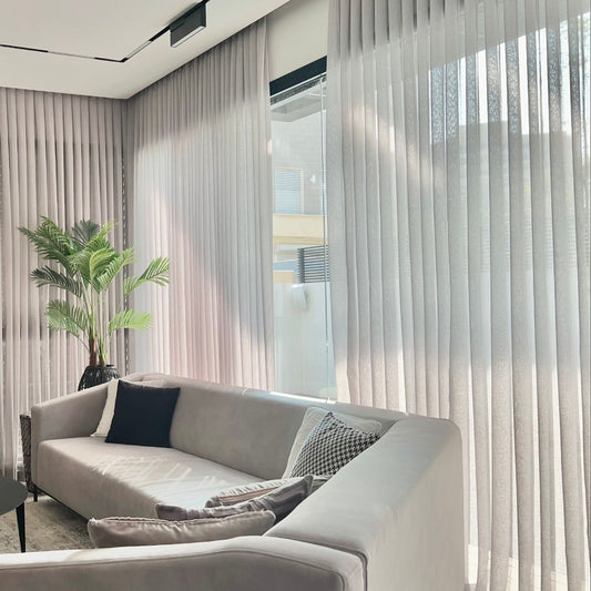 איך לבחור וילונות יוקרתיים לסלון מודרני 2025