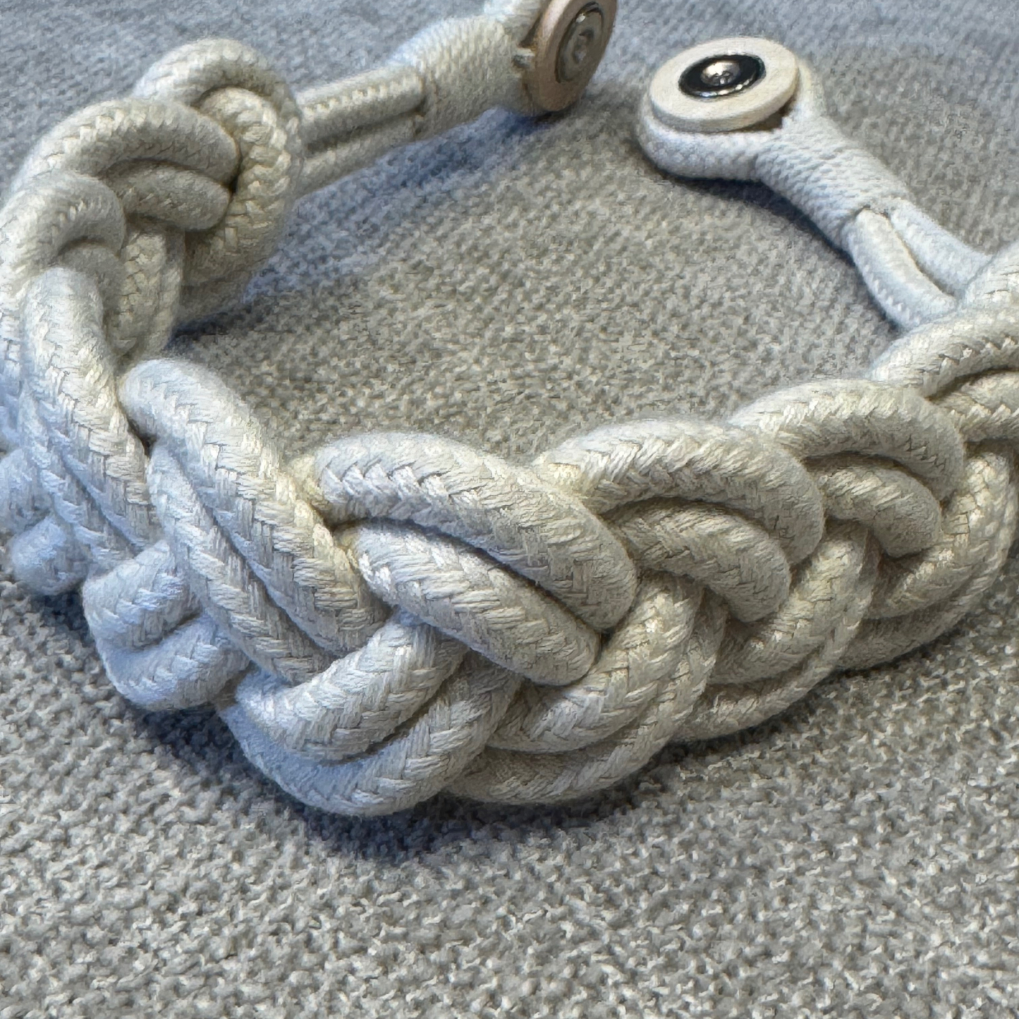 חגורת צמה טבעית