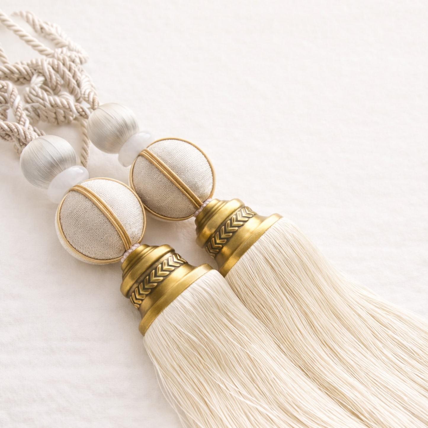 זוג חגורות וילון דקורטיביות – Ivory Cream | JULES